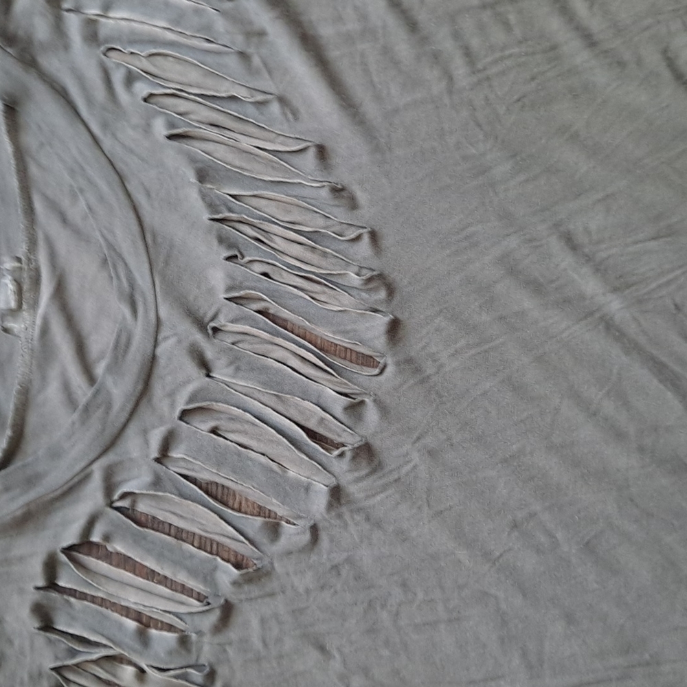 Pol t-shirt - Picture 2 of 3